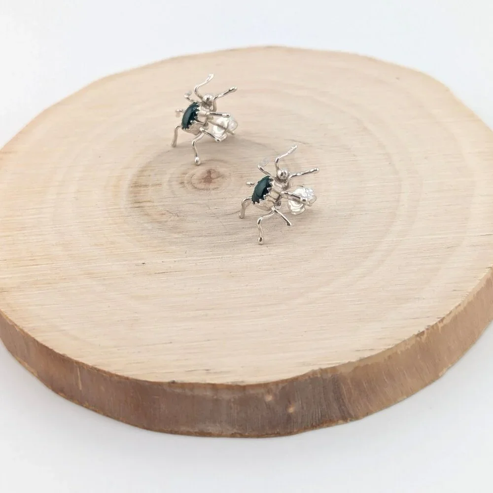 Handmade Navajo Stud Earrings Native American Spider Malachite Stone Jewelry ***
